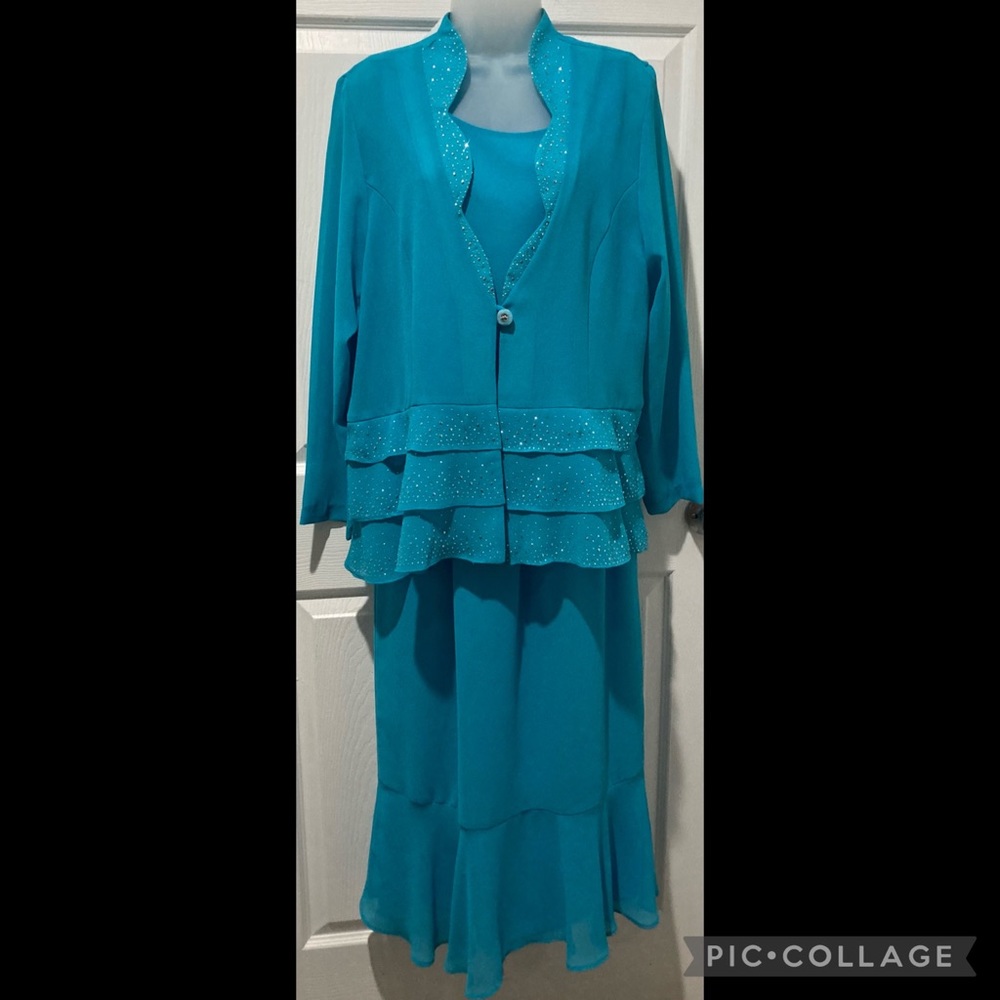 3 piece embellished skirt set in blue -M-